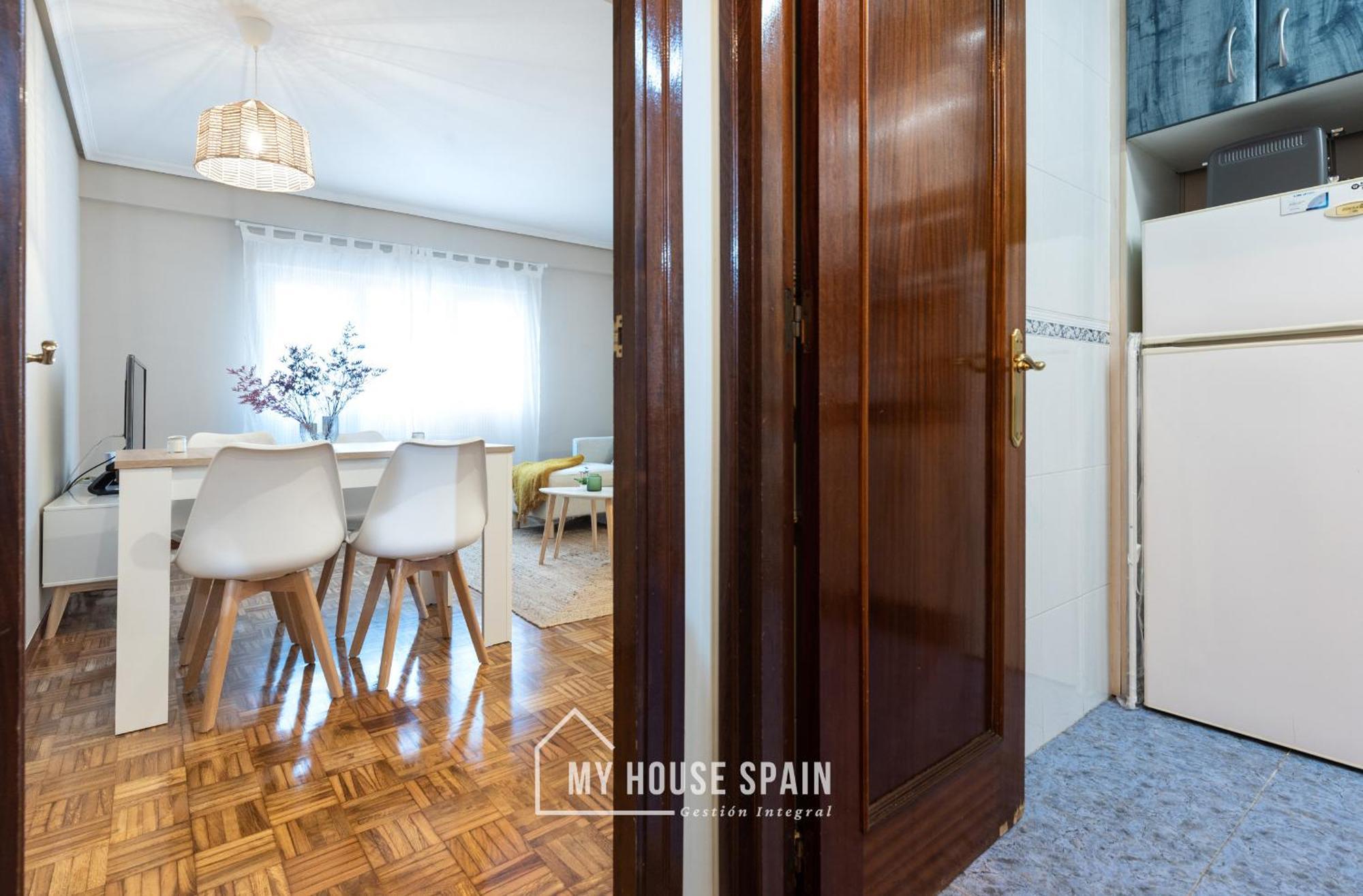 Myhousespain - Amplio Y Centrico Piso En