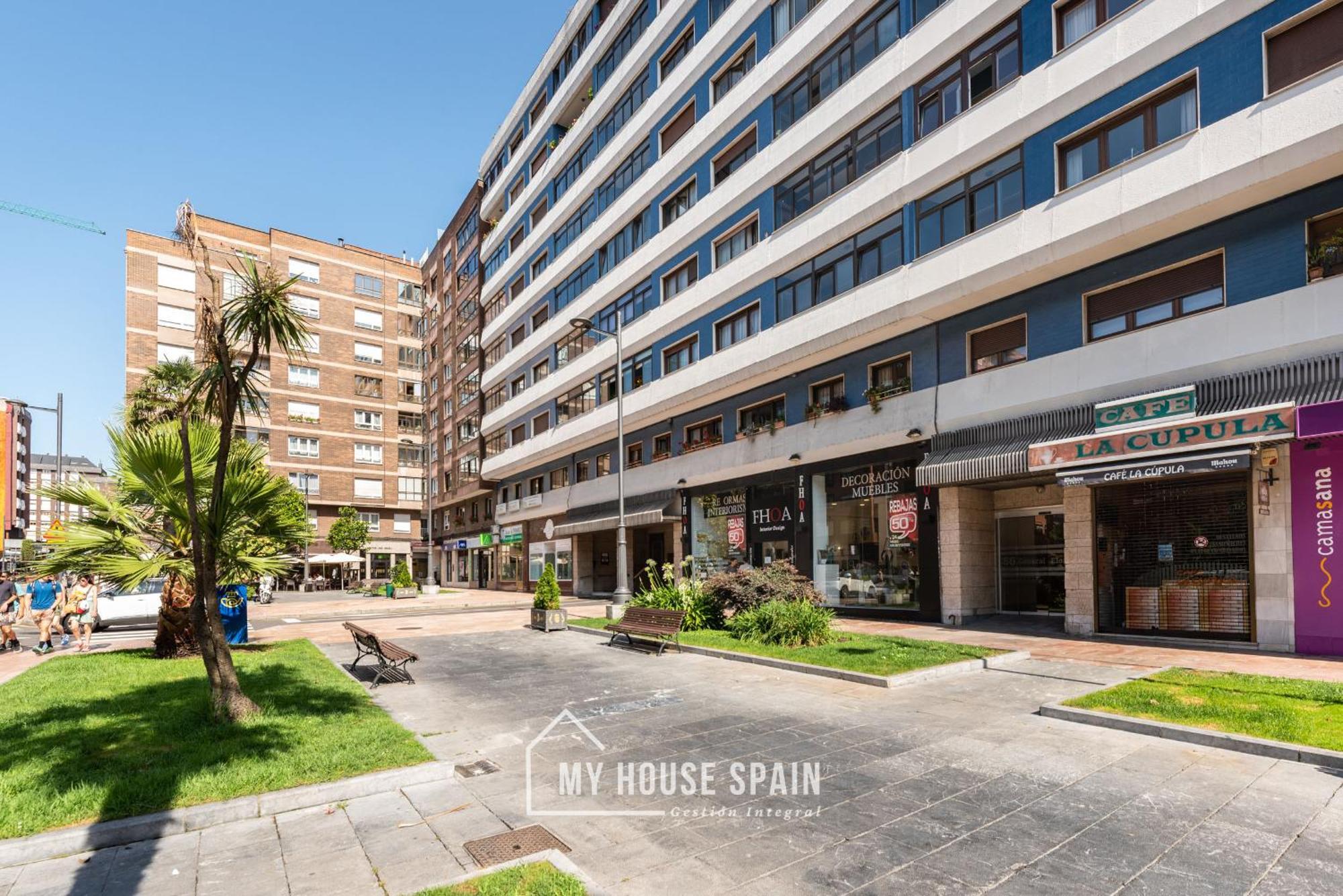 Myhousespain - Amplio Y Centrico Piso En Apartamento Oviedo