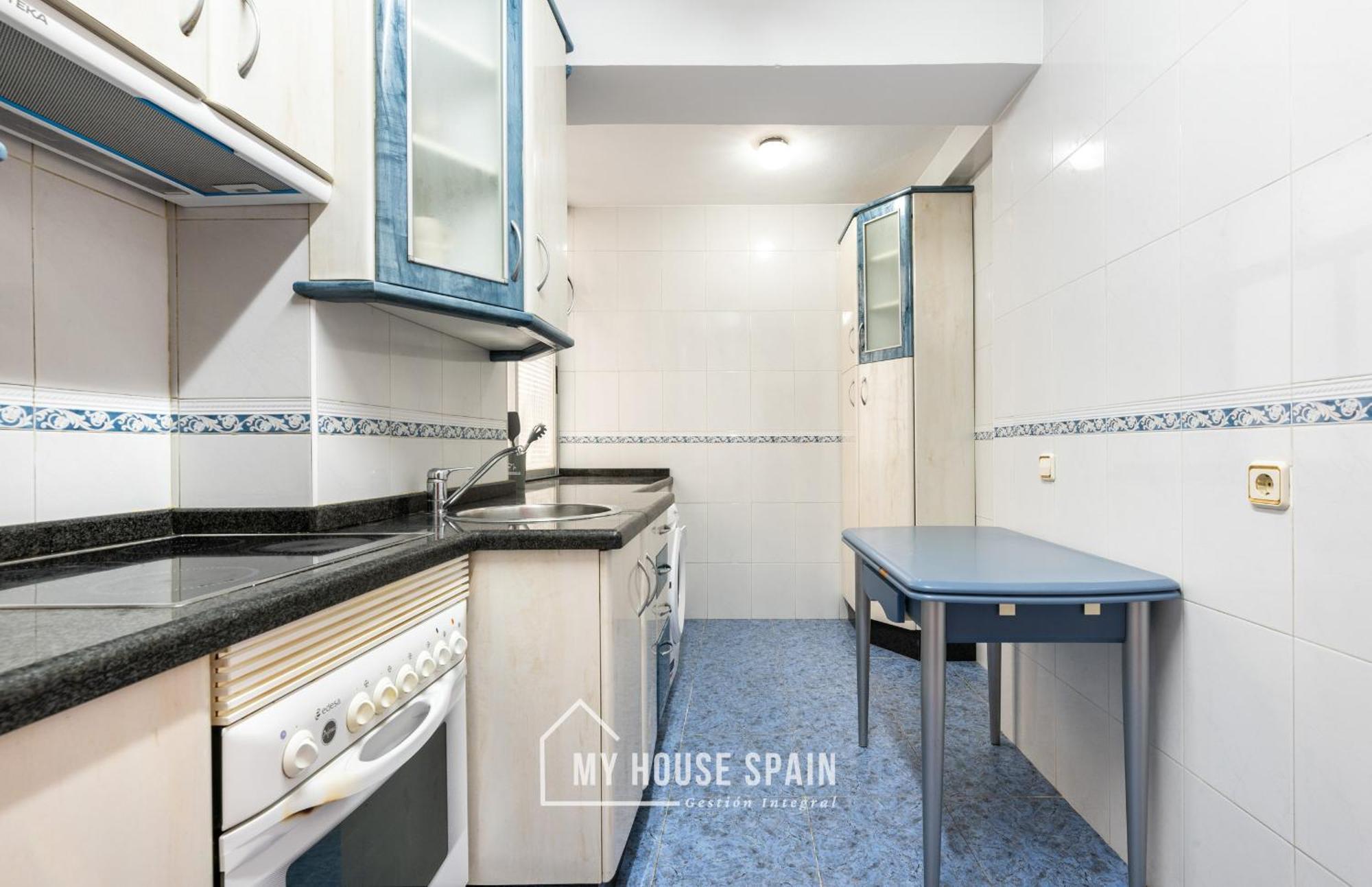Myhousespain - Amplio Y Centrico Piso En * Oviedo