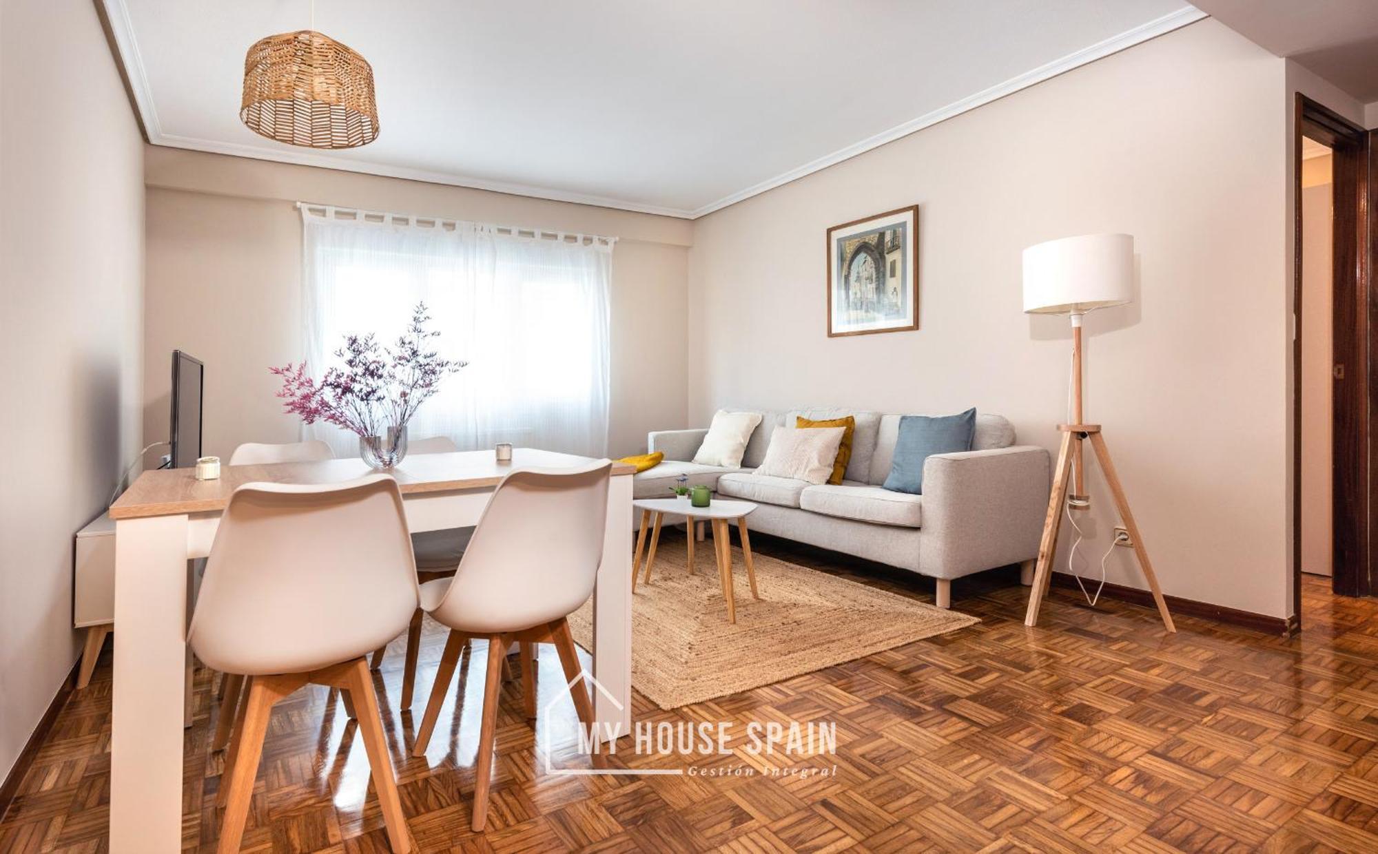 Myhousespain - Amplio Y Centrico Piso En