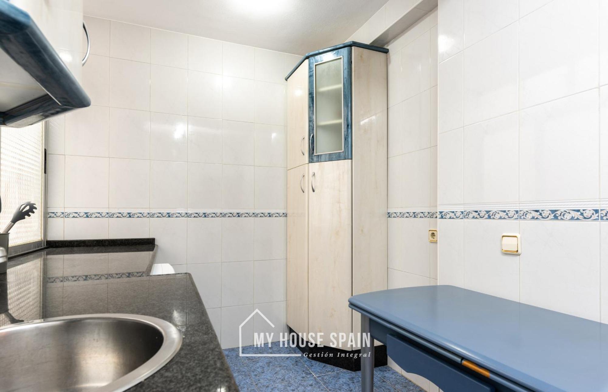 Myhousespain - Amplio Y Centrico Piso En Apartamento Oviedo