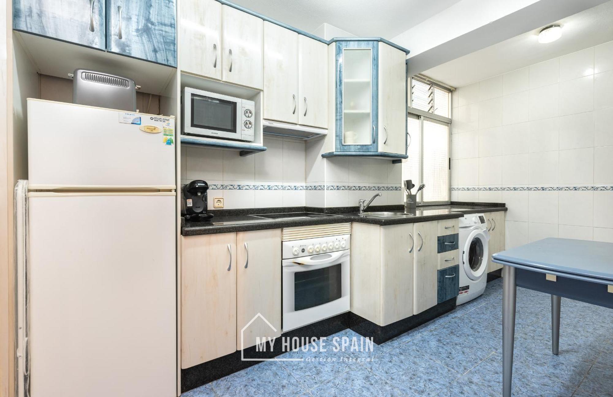 Myhousespain - Amplio Y Centrico Piso En *
